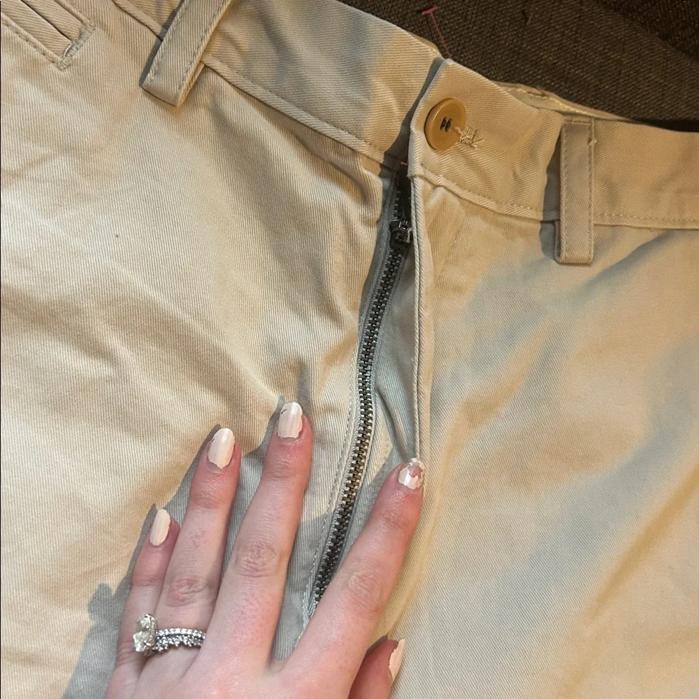 NWT Banana Republic Lived-In Shorts | Size 34